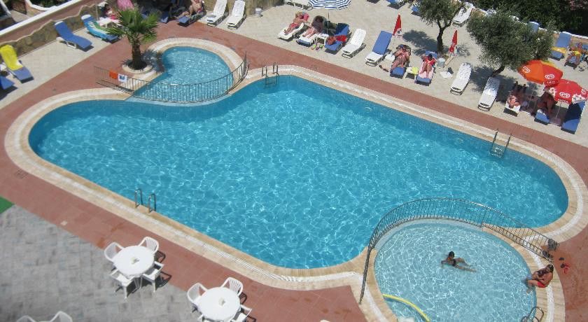 Oya Apartments Kusadasi Bagian luar foto