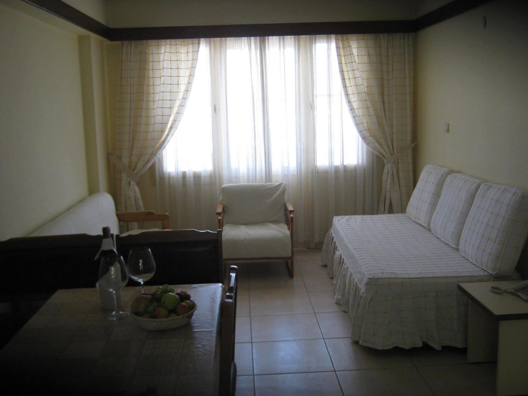 Oya Apartments Kusadasi Bagian luar foto