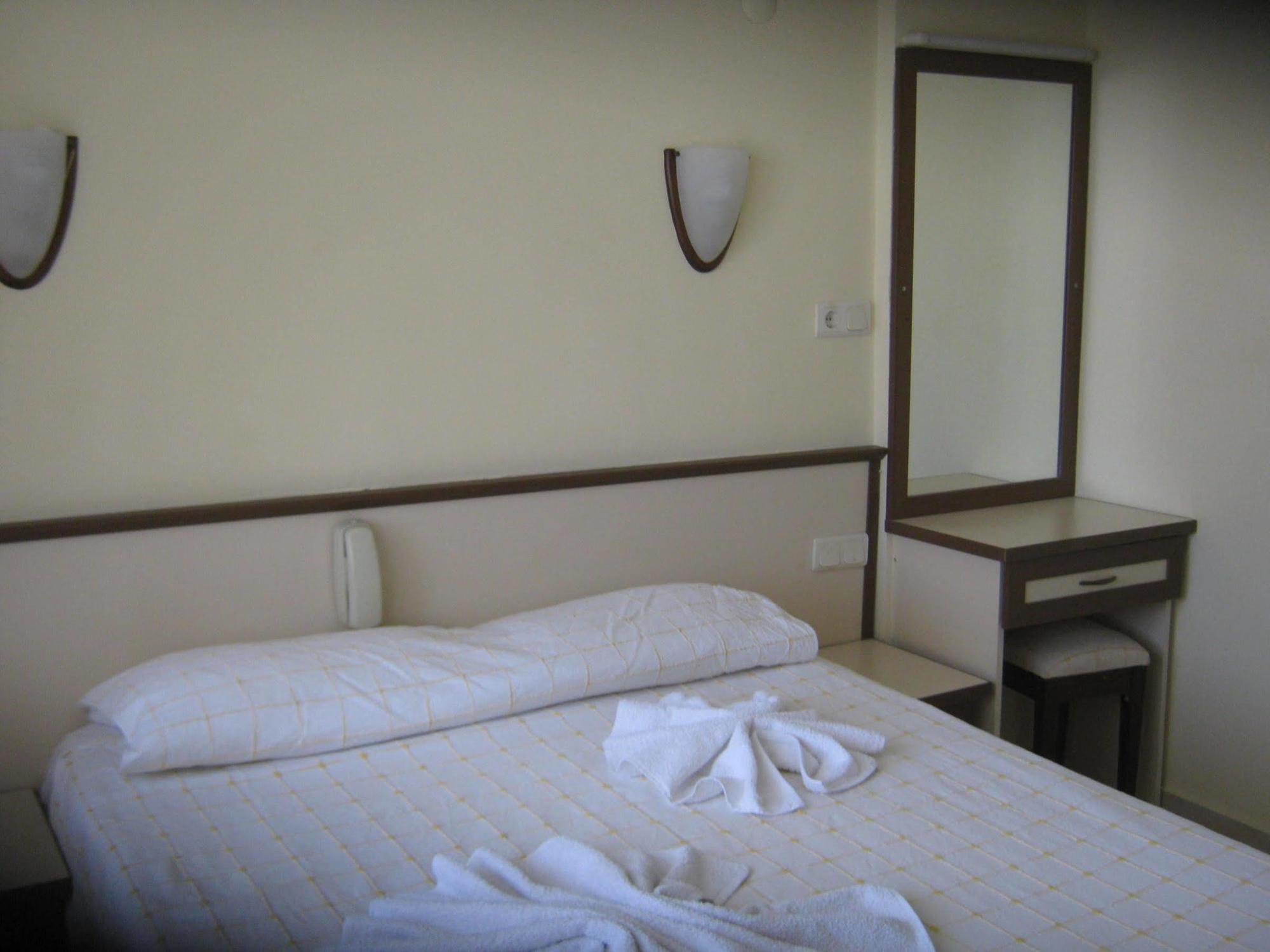 Oya Apartments Kusadasi Bagian luar foto